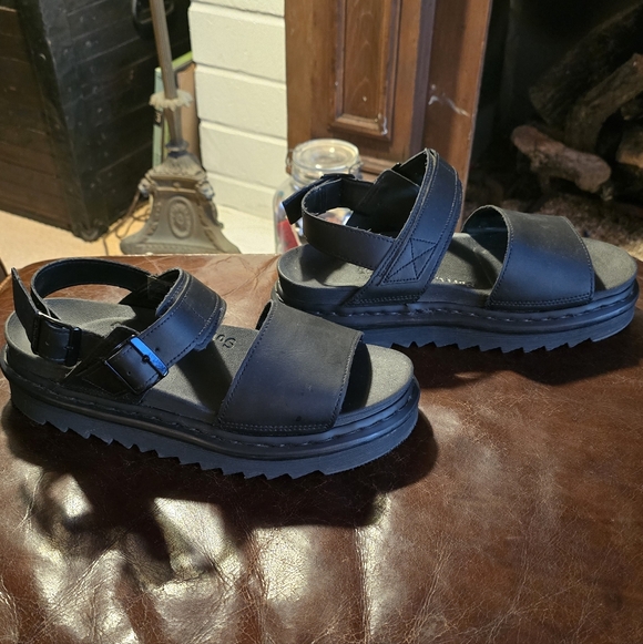 Dr. Martens Soft Wair Sandals Black Adjustable Leather Strap Open Toe Size 9 - Picture 3 of 9
